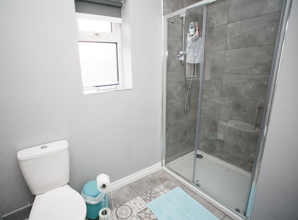 Apt3, No 2 Antrim Gardens, Portrush With Seaview Kültér fotó