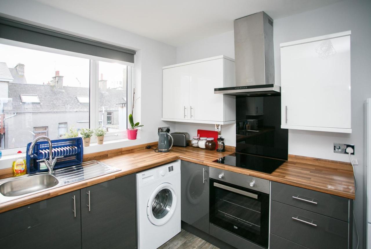 Apt3, No 2 Antrim Gardens, Portrush With Seaview Kültér fotó